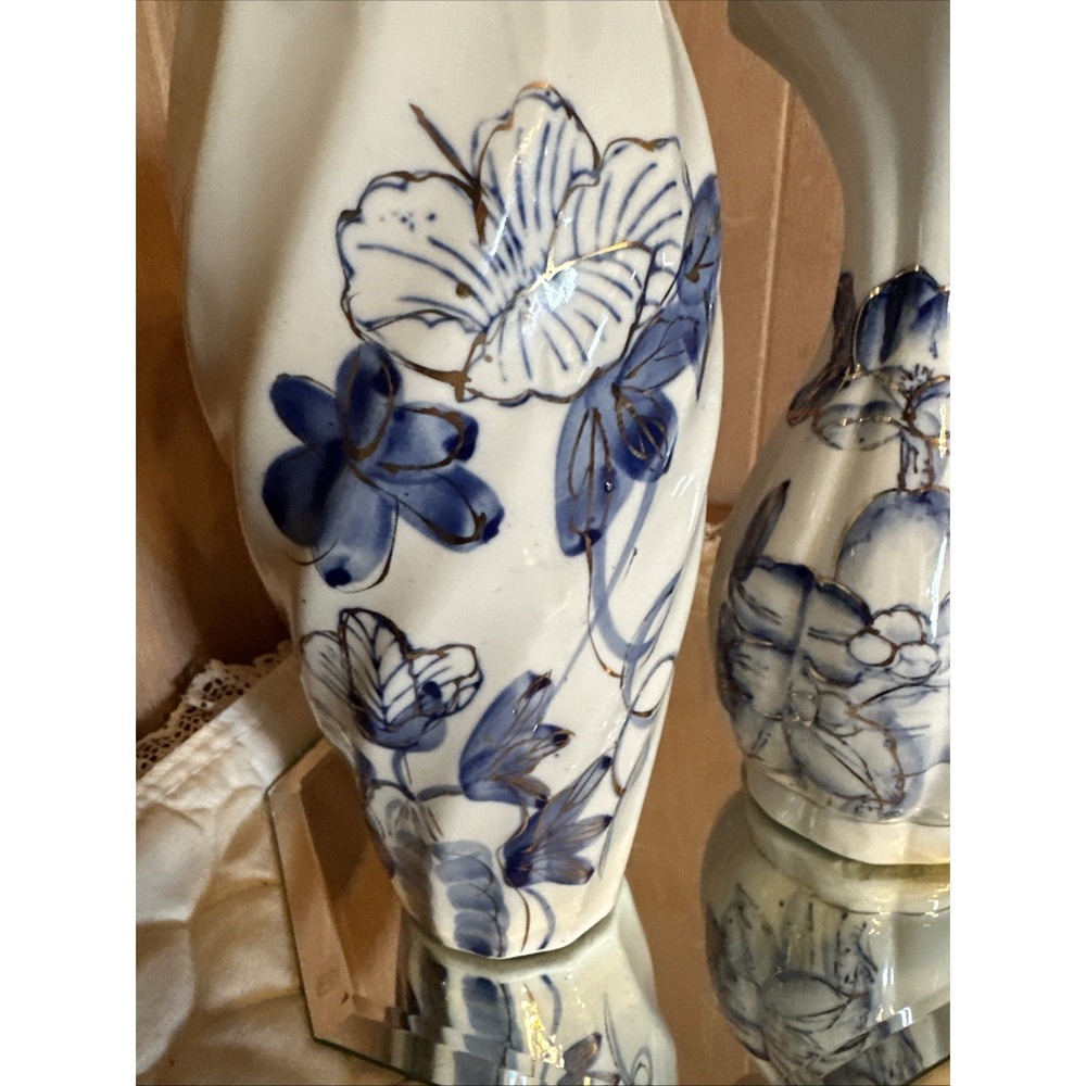 Vintage Blue and White Medium Ceramic Vases with Floral design With Gold Piping - Picture 6 of 9